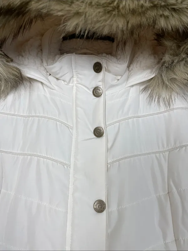 Aeropostale Women's Faux Fur Sherpa Hooded White Puffer Vest - Image 2