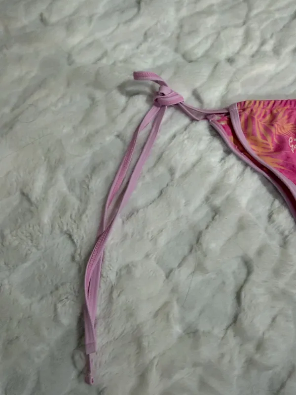 Kinis By Carter Tie Side Bikini Bottom Size Small . Pink - Image 6