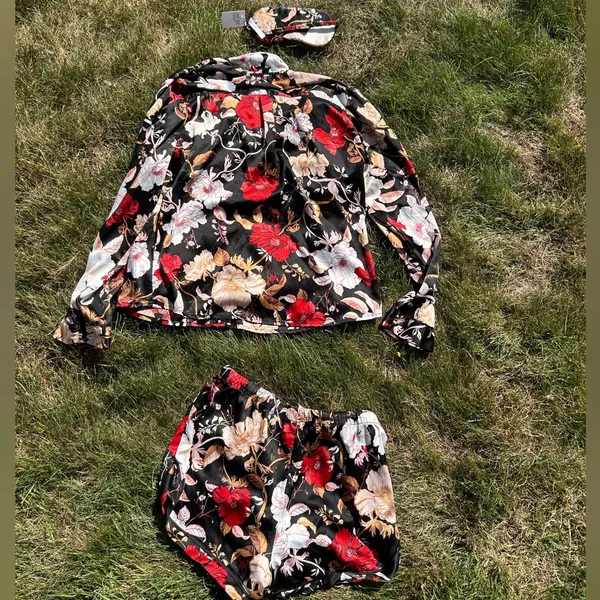 Stars Above Black Satin Floral Long Sleeve Pajama Set - Image 2