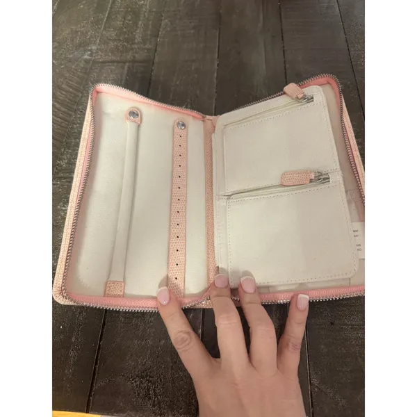 Travel Jewelry Organizer‎ Pink Croc Zipper Closure - Image 4
