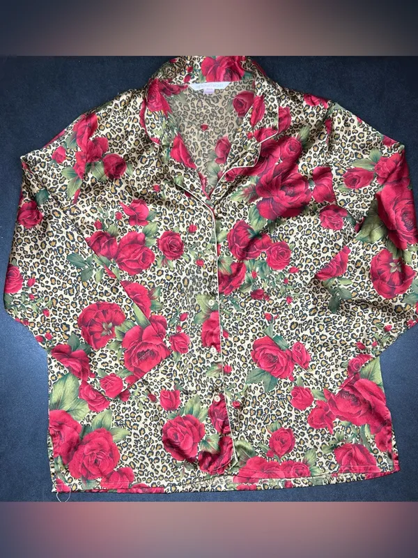 Victoria’s Secret Women’s Size L Y2K Leopard & Rose Print Pajama Set - Image 2
