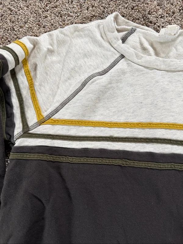 Hem & Thread Crewneck Sweatshirt - Image 3