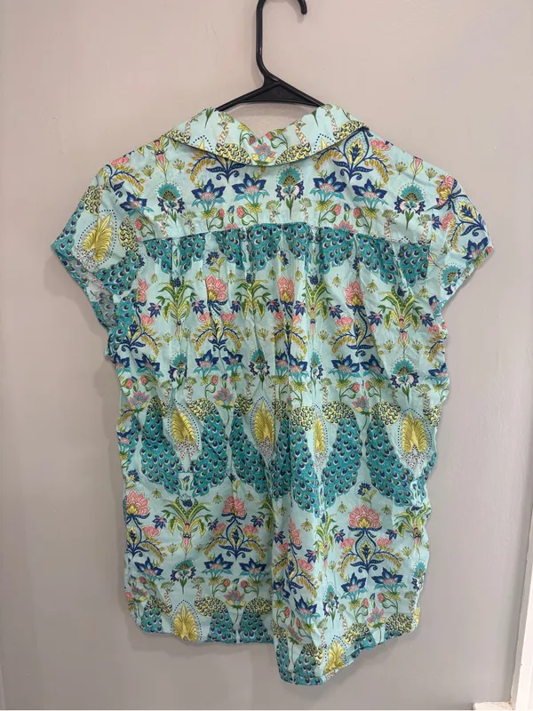 The Cat's Pajamas Peacock Voile 100% Cotton Short Sleeve Women’s Large- TOP ONLY - Image 4