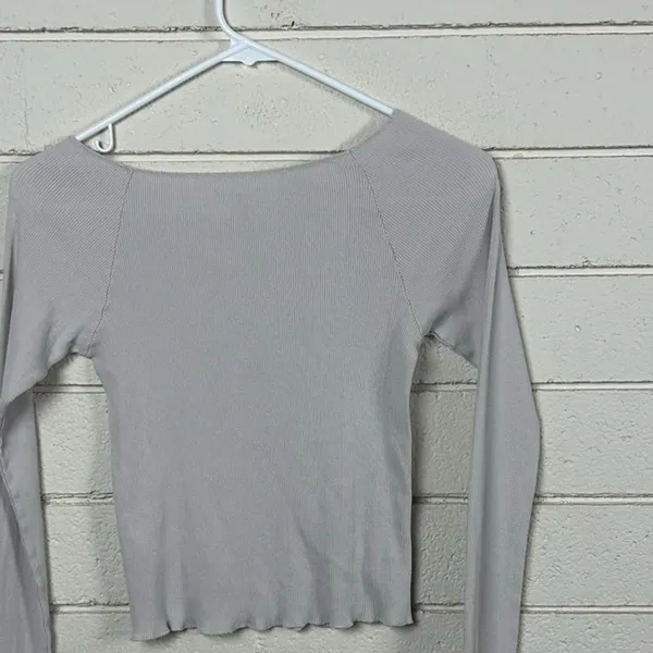 Brandy Melville Bonnie Top one size - Image 4