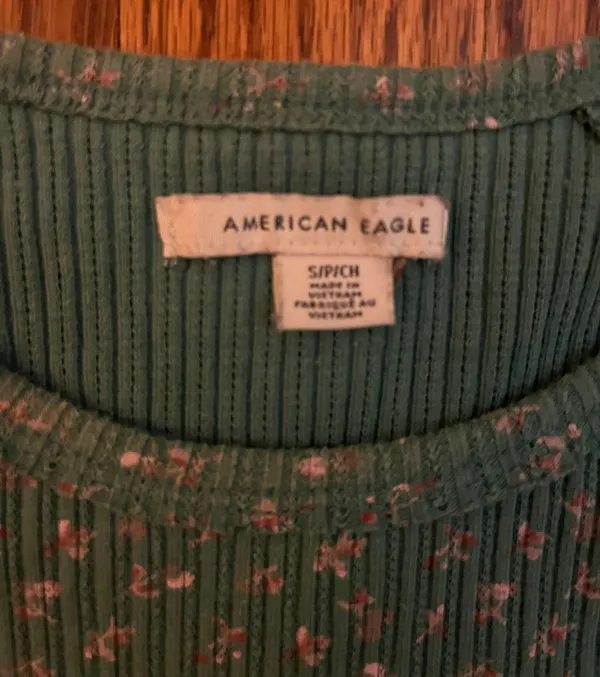 American Eagle Outfitters Ribbed Floral Baby Tee - Image 4