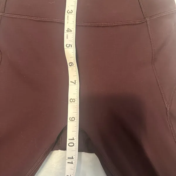 Lululemon leggings size 2 - Image 3