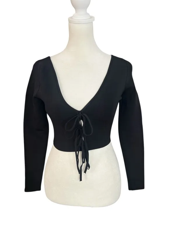 Alice + Olivia Sharee Cropped Pullover Black Size Small NWT Cutout - Image 5