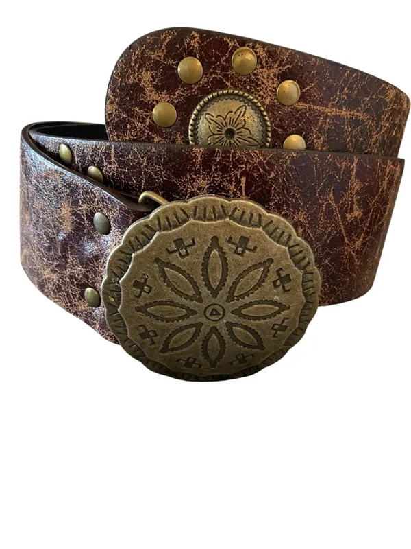 Vintage Y2K Boho Western Concho Distressed vegan Leather Contour Hip Slouch Belt - Image 3