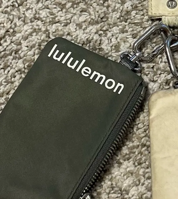 Lululemon Keychain green  - Image 5