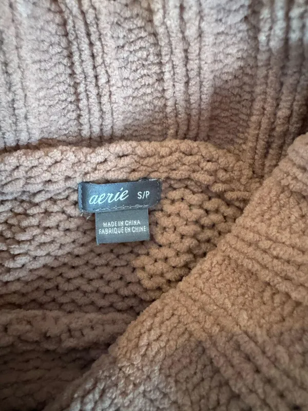 Aerie sweater - Image 3
