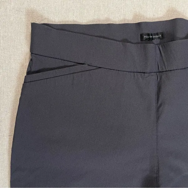 Worthington | Petite Gray Pull-On Skinny Dress Pants | 14P - Image 4