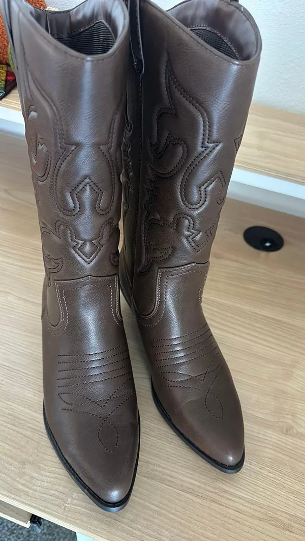 Soda Cowgirl Boots - Image 2