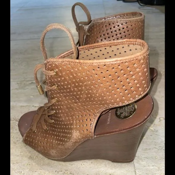 Tory Burch Brown Perforated‎ Gladiator Wedge Heel Sandals 10M - Image 3