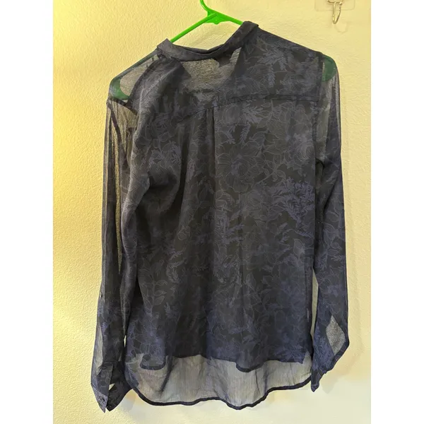 Eddie Bauer Womens Navy Blue Black Floral Sheer Button Down Blouse Small Classic - Image 7