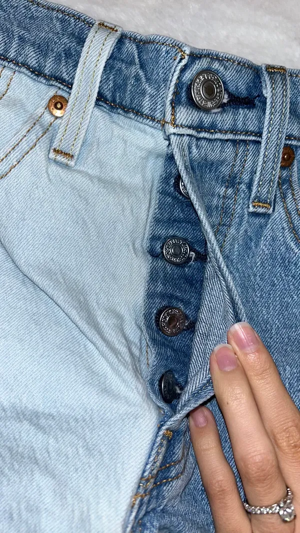 Levi's 501 High-Waisted Shorts - Image 4