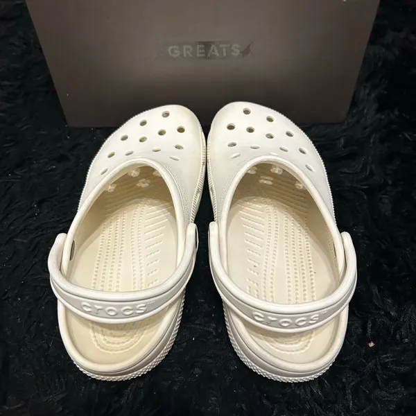 CROCS white clogs mules sandals shoes  - Image 5