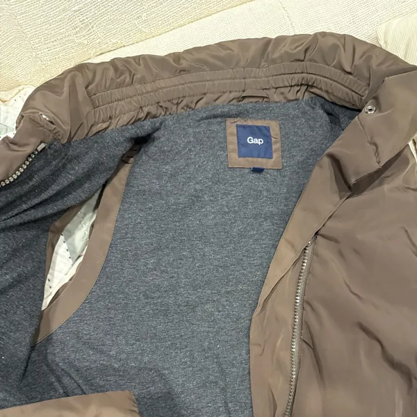 GAP Chocolate Brown Puffer Vest small - Image 4