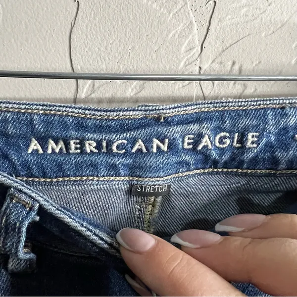 American Eagle Stretch Hi‎ Rise Ripped Distressed Mom Jeans - Image 8