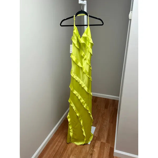 NEW NWT Show Me Your MuMu Romance Ruffle Dress Lime Small - Image 4