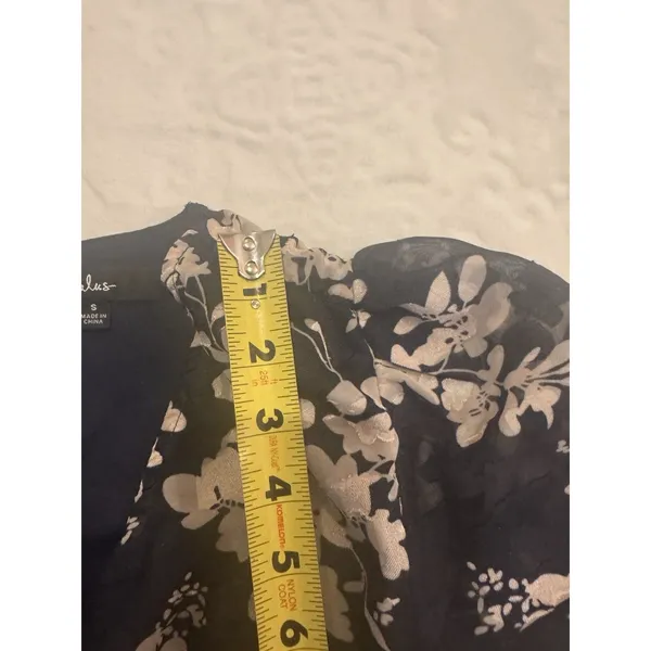 Lulu’s Womens Floral Print Wrap Mini Dress Small - Image 10