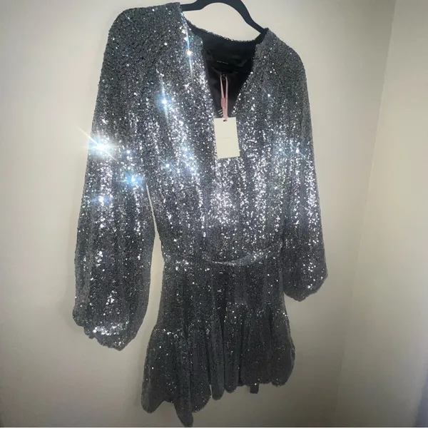 Alex Marie Shimmering Silver‎ sequin dress 10 - Image 2