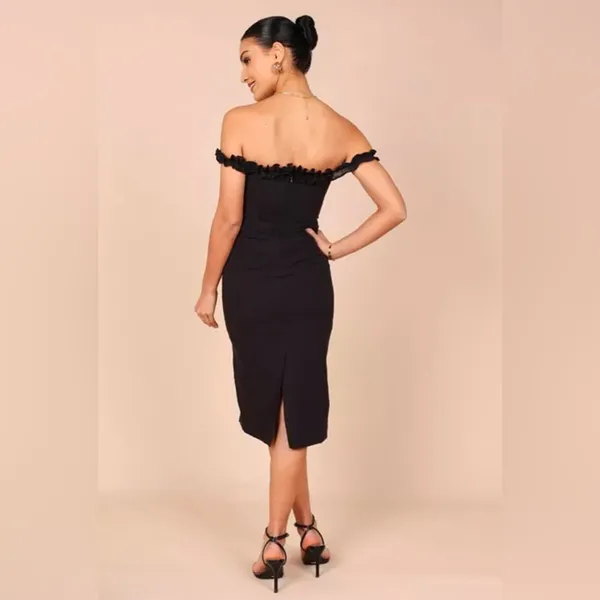 Petal and Pup Florez Off Shoulder Midi Length Dress Black Size 2 - Image 6