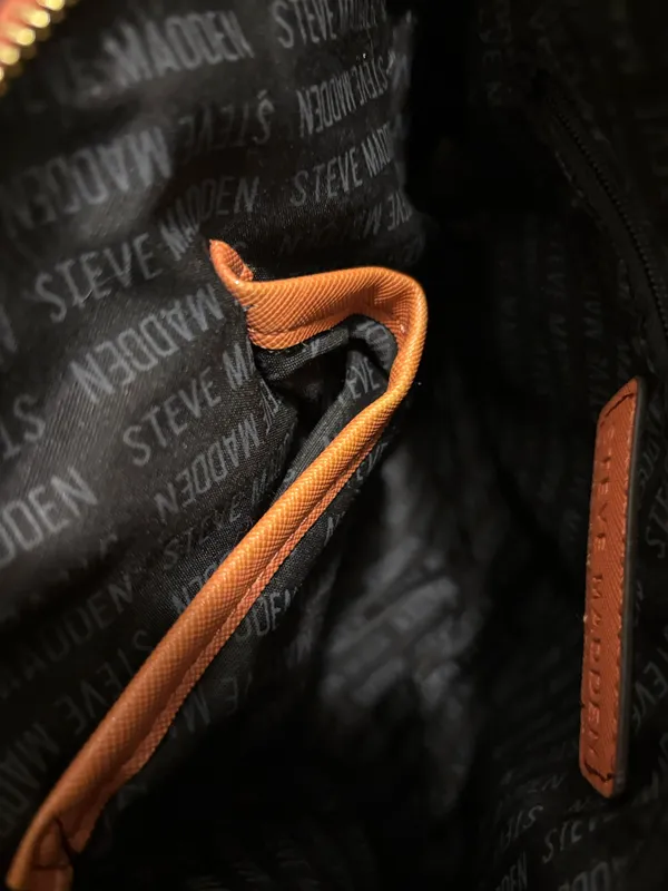 Steve Madden Coral Crossbody Purse - Image 5