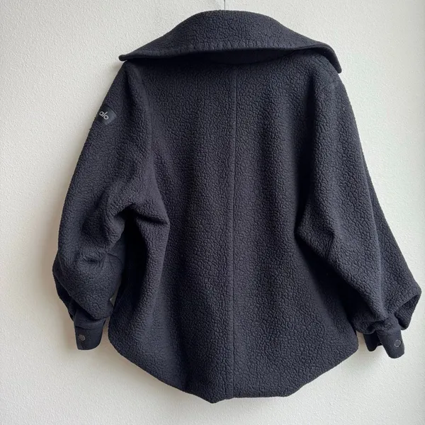 Alo Black Sherpa Snap Button Cozy Relaxed Oversized Teddy Coat Size Medium/Large - Image 6
