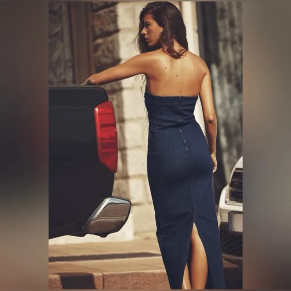 ZARA Dark Denim Strapless Raw Hem Back Slit Bodycon Tube Midi Dress‎ Size XS - Image 6