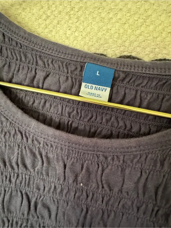 Old Navy Smocked Women’s Navy Puff Sleeve Textured Top - Image 2