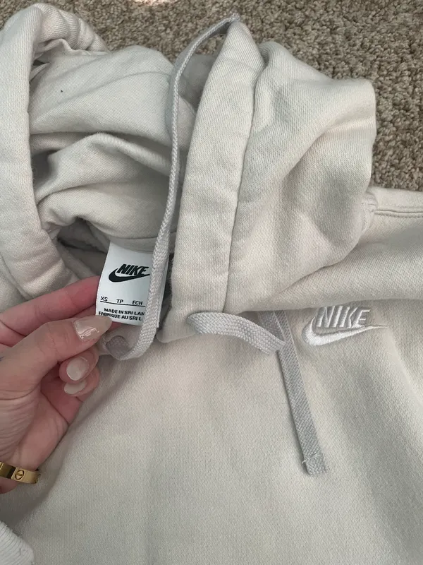 Nike Hoodie - Image 3