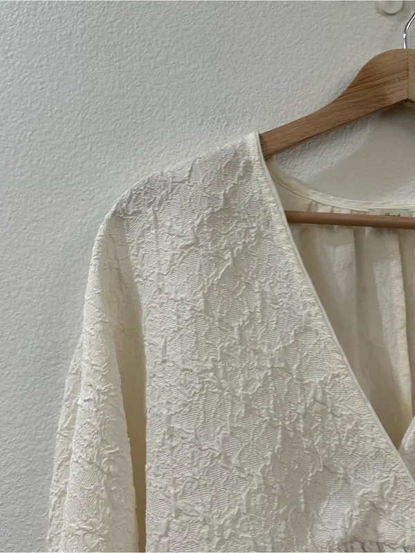 Aritzia Wilfred Textured Peplum Blouse In Espace Size XXS - Image 4