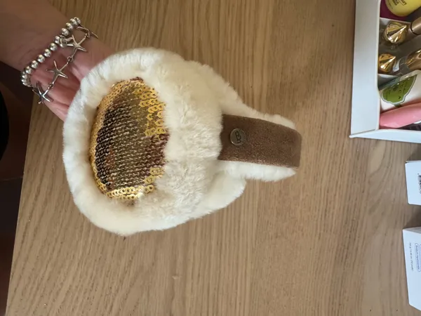 ugg earmuffs - Image 3