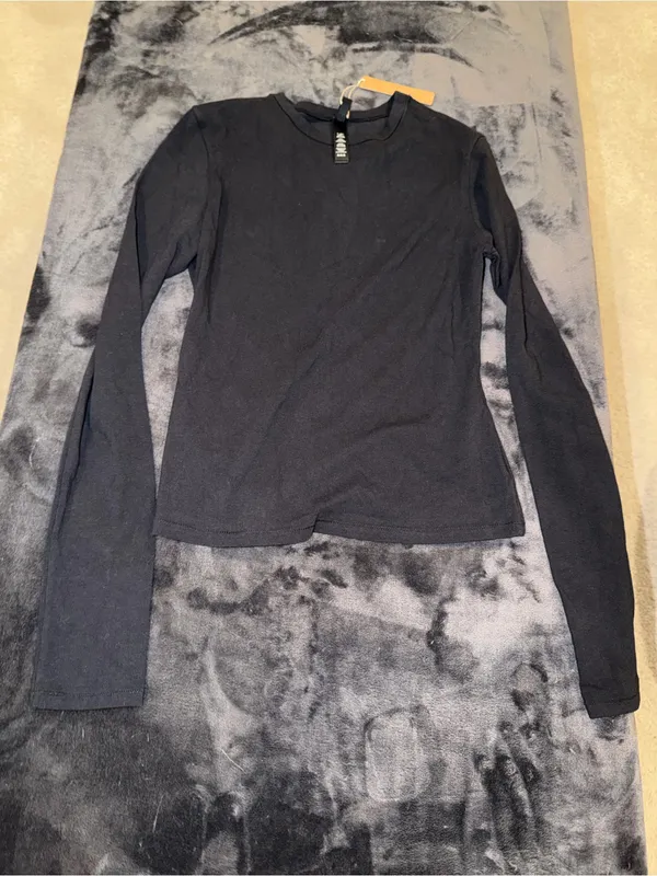 Skims Cotton Jersey Long Sleeve T-Shirt in Soot Size Medium New with tag - Image 12