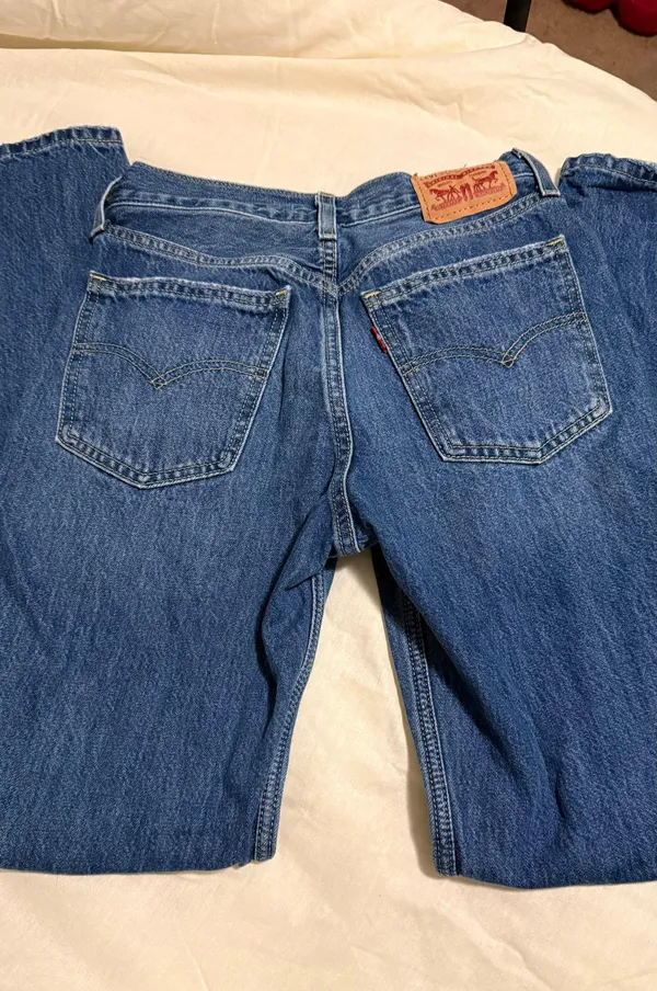 Levi’s Low Pro Straight Jeans - Image 4