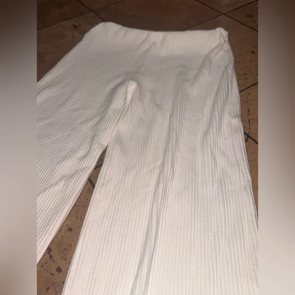 ⭐Zara White Wide-Leg Ribbed Pants - Image 4
