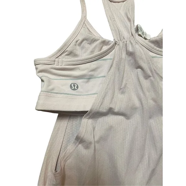 Lululemon No Limit Tank‎ Top Shirt w Built in Sports Bra size 4 light pink - Image 6