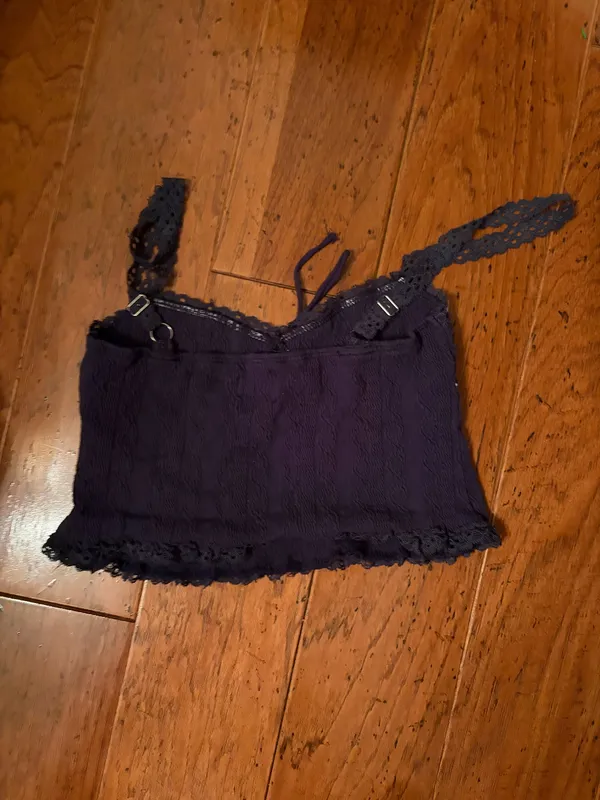 Edikted Top Crop - Image 2