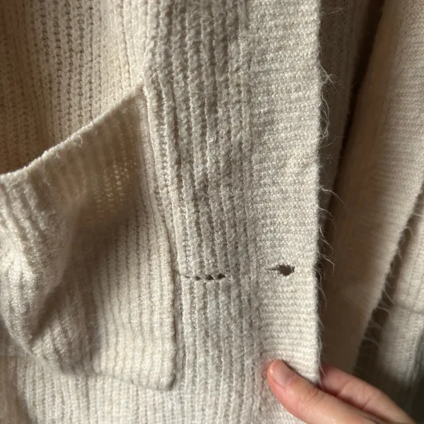 Oversized Knit Cardigan American Eagle Beige Sweater With Pockets - Image 7