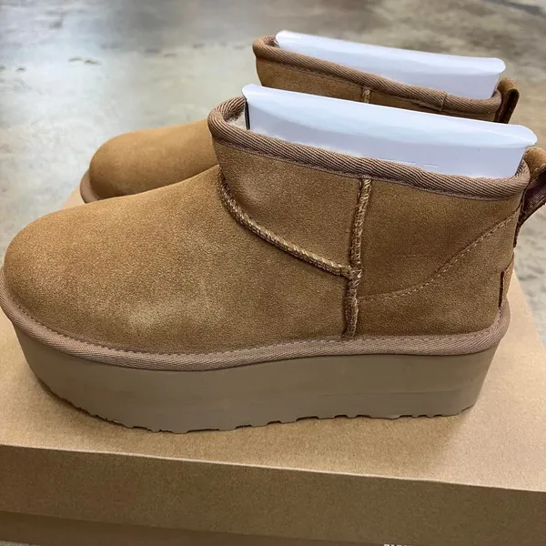 Ugg Women's Tan and Brown Boots - Image 5