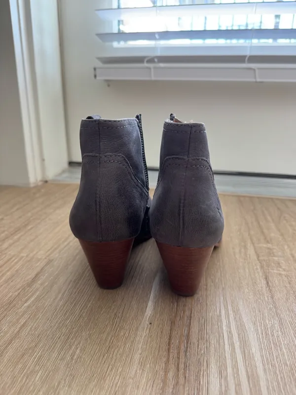 Frye Reina Jeans Western Ankle Bootie Boot Nubuck Leather - Image 4