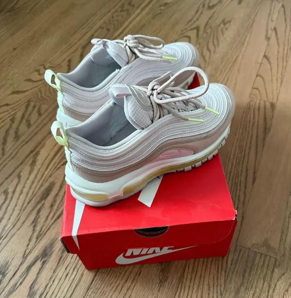 Nike Women’s Air Max 97 Barely Rose - Image 3