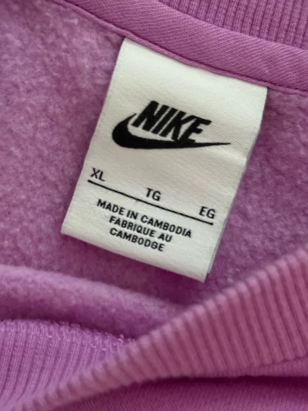 nike sweatshirt  - Image 3
