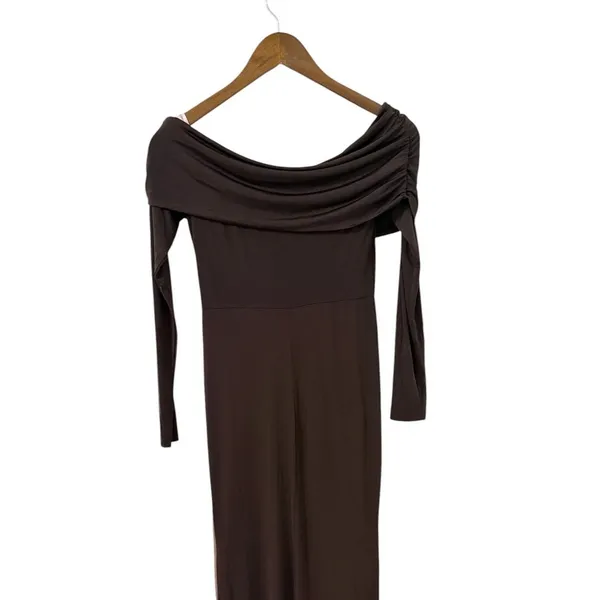 Lulus Effortlessly Stunning Dark Brown Off-the-Shoulder Maxi Dress size S NWT - Image 3