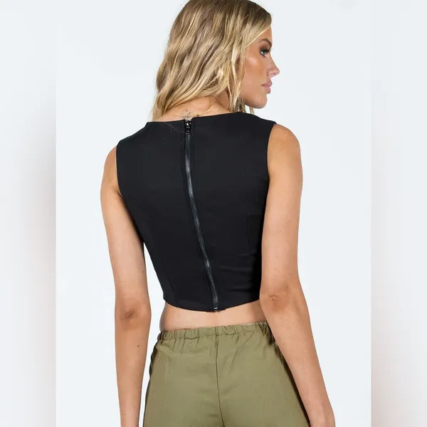 Princess Polly Cannavale Top in Black Size 8 New with tag - Image 4