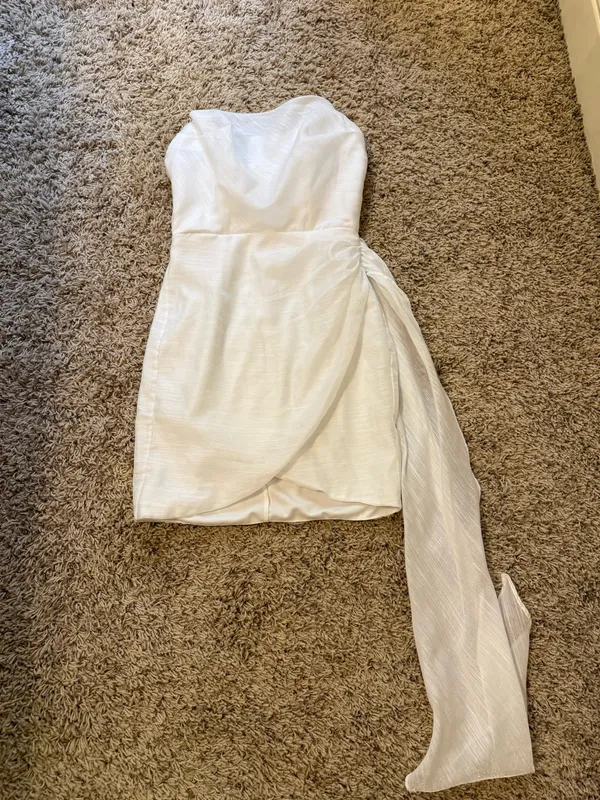 Meshki White Dress - Image 4