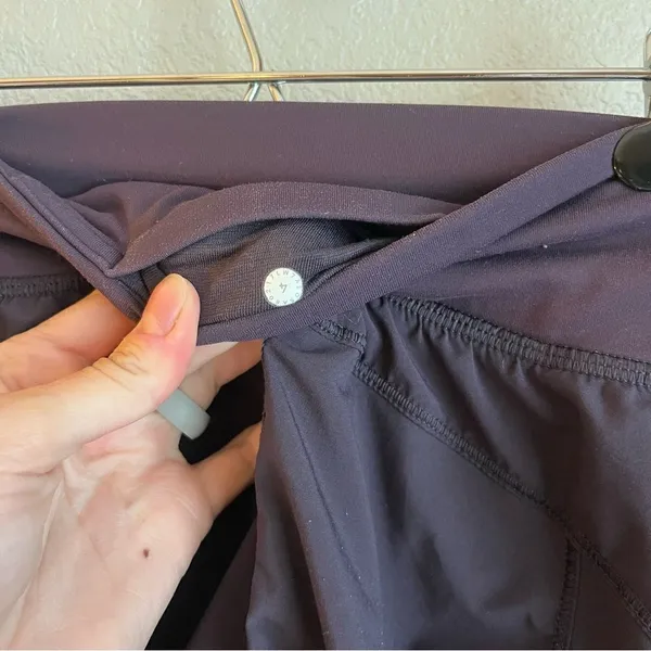 Lululemon Lean In Short (2")
Boysenberry - Image 8