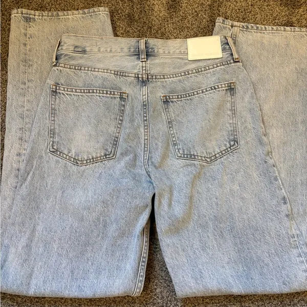 Aritzia Denim Forum Iggy 90’s Low Rise Jeans - Image 4