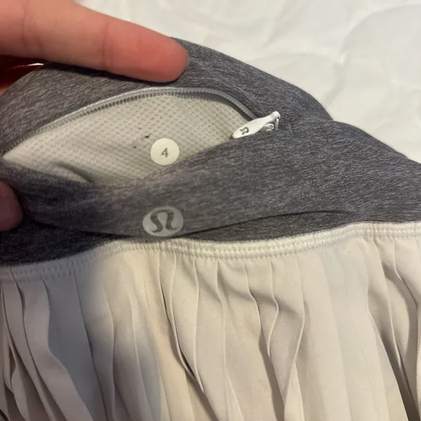 Lululemon skirt - Image 4