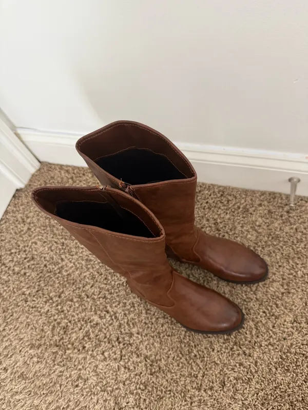 Brown leather autumn boots Size 7 - Image 4